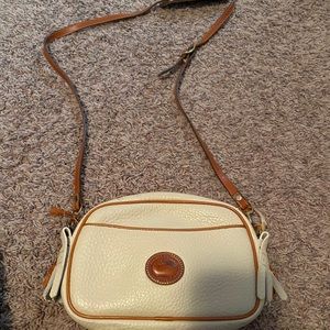 Crossbody Dooney & Bourke purse